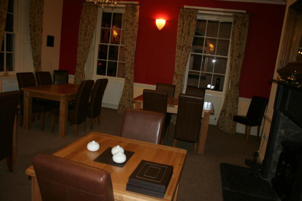 The Trewythen Hotel Llanidloes Kültér fotó